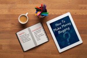 Professional blogger monetizing website traffic using affiliate marketing and SEO strategies