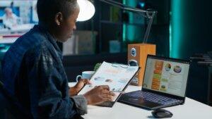 how much can beginners earn on Fiverr dashboard